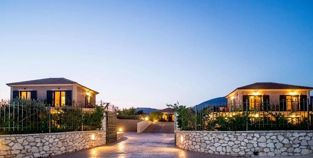 Livathos  Korallis Villas מראה חיצוני תמונה